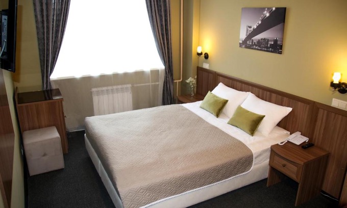 Elektrostal Hotel | Discover Comfort at Hotel "Янтарь" - Rated 9/10!