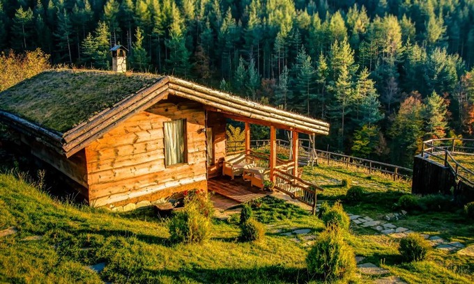 Leshten Villa | Discover Panorama House & Eco Cottages in Leshten