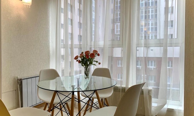 Nizhny Novgorod Apartment | Pet-Friendly Panorama Hotel with 9/10 Guest Satisfaction