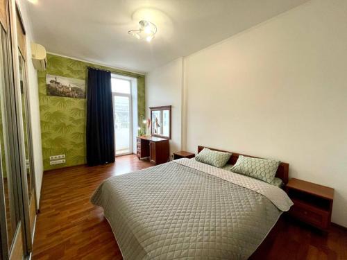 Petrovskoye Apartment | Discover Площадь Павловская: Family-Friendly Retreat
