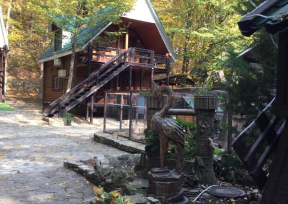 Goryachiy Klyuch House | Pet Friendly Retreat at Поместье Холодный Ручей with Pool