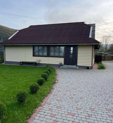 Snidavka House | Guest Rated: Садиба Анастасія - Child-Friendly Retreat