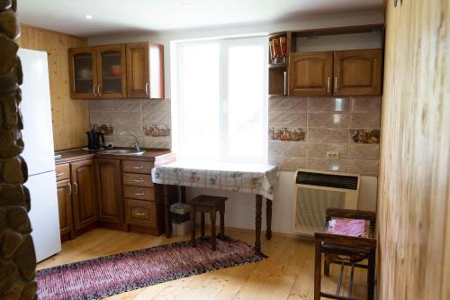 Skole House | Experience Comfort at Садиба в пані Рузі with Pool Access