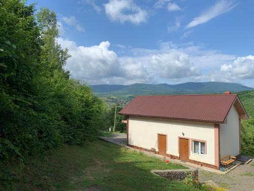 Polyana House | Pet-Friendly Садиба Краєвид with Oceanfront Views