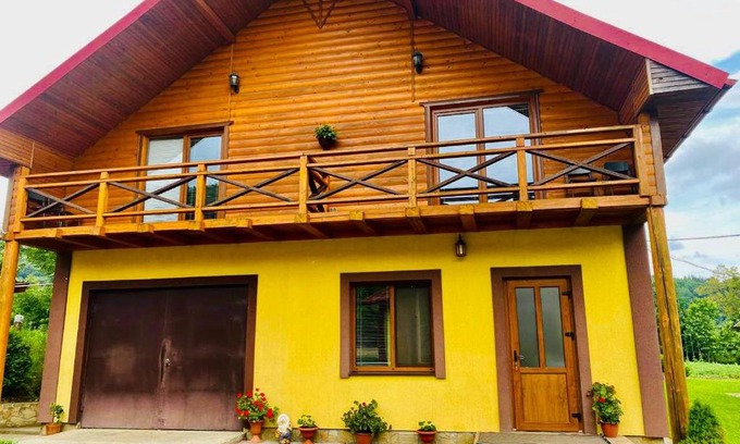 Sheshory Cabin | Discover Садиба Орхідея Шешори: Family-Friendly with Pool