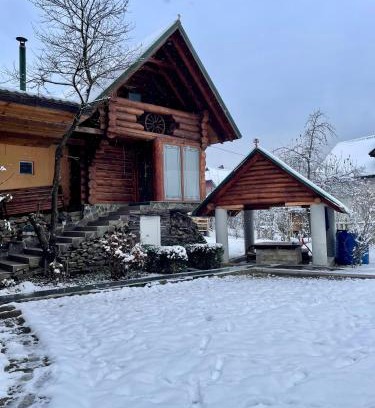 Mizhhirya House | Discover Садиба BETWEEN MOUNTAINS: Guest Rated 9.8/10