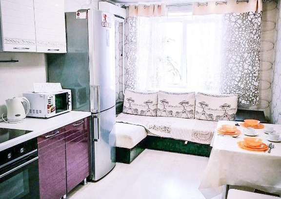 Tyumen Apartment | Top-Rated Самарцева дом 3 with Wheelchair Accessibility