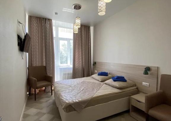 Kirovskiy Rayon Resort | Relaxing Getaway at Санаторий АЛМЕД with Pool & Hot Tub