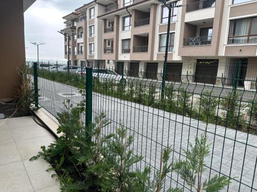 Sarafovo Apartment | Oceanfront Bliss at Сарафово Лукс Тераса - Guest Rated 10/10