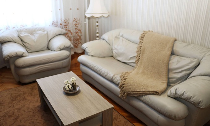g.k. Vazhrazhdane Apartment | Bright and Cozy Apartment Near Russ University in City Center
