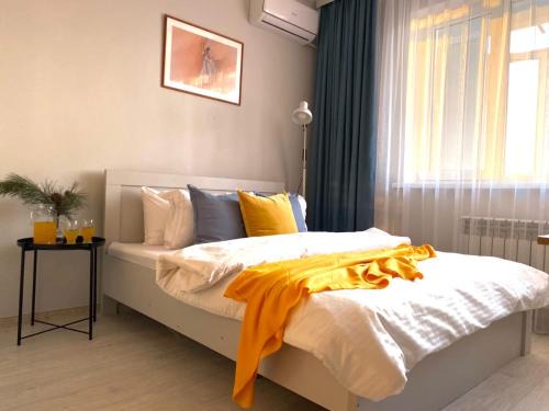 Almaty Apartment | Sunny Lagoon: Family-Friendly Retreat with Great Reviews