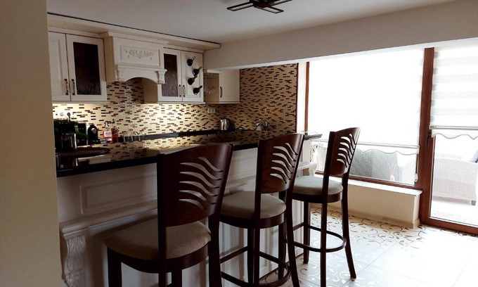 Velingrad Apartment | Highly Rated Студио Лидия: Family-Friendly Stay Awaits