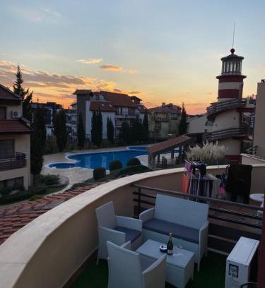Yurta Apartment | Cozy Studio at Морський Фар with Pool & Family Amenities