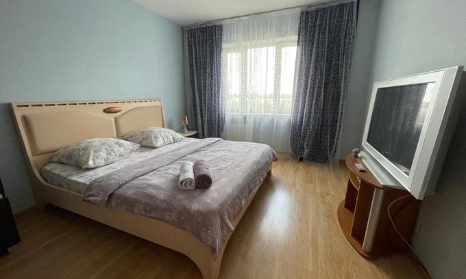 Pskov Apartment | Elegant Stay at Труда 50 with Breakfast & Accessibility