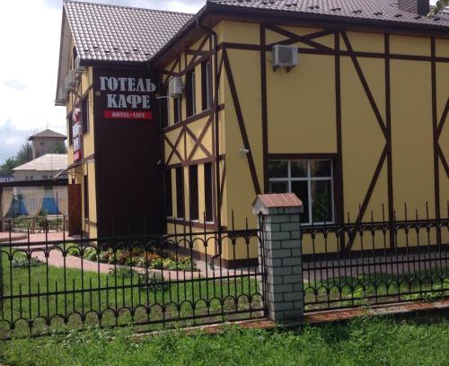 Uman Hotel | Affordable Family-Friendly Stay at Турист Hotel