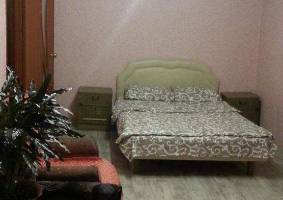 Slovyansk Apartment | Ideal Location with Top Ratings and Accessible Amenities
