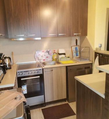Petrich Apartment | Comfortable Stay with Exceptional 9.7/10 Rating & Pet-Friendly