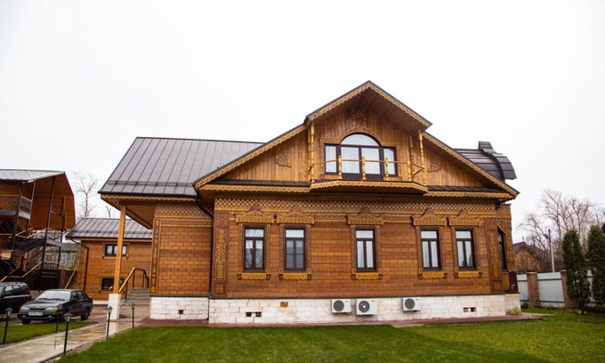 Kalyazin House | Discover Усадьба 1: Pet-Friendly Retreat with Pool