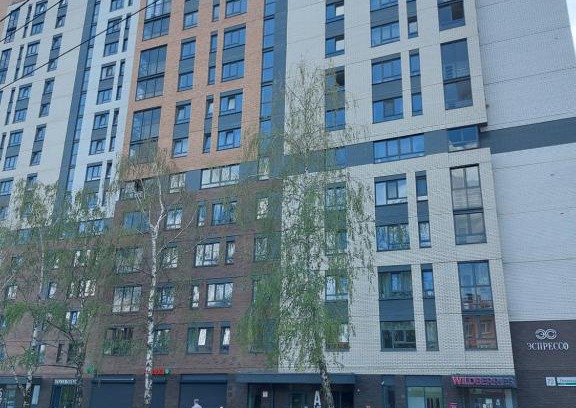 Ustinovskiy Apartment | Cozy Studio Apartment in Espresso with Wheelchair Access