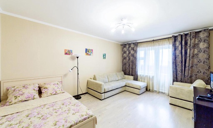 Novo-Savinovskiy Apartment | Pet-Friendly Cozy Apartment with Exceptional 9/10 Rating