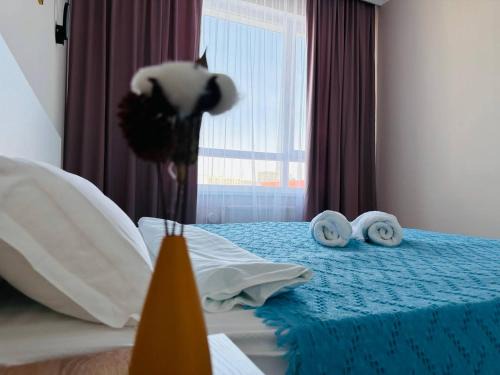 Nur-Sultan Apartment | Inviting Retreat in the Heart of Grand Turan - 10/10 Rating
