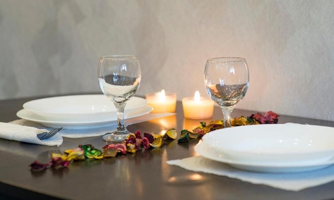 Vologda Apartment | Pet-Friendly Stay at Флагман 3 for Budget Travelers
