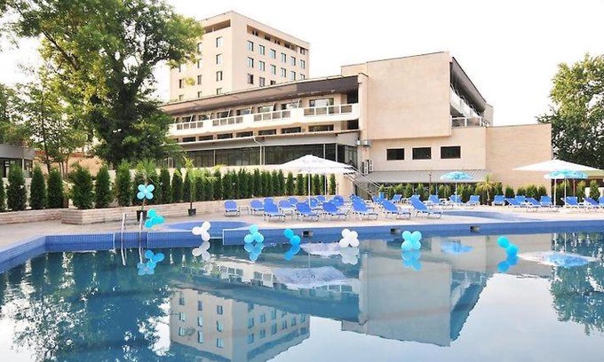 Petrich Hotel | Welcoming Hotel Bulgaria Petrich: Pet-Friendly & Pool Access