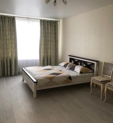 Bucha Apartment | Elegant Bucha Apartments: Guest Rated 10/10 & Family Friendly