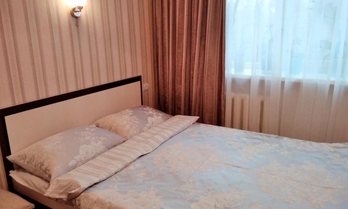 Shostka Apartment | Comfortable Stay at Центр Вулиця Миру with Breakfast