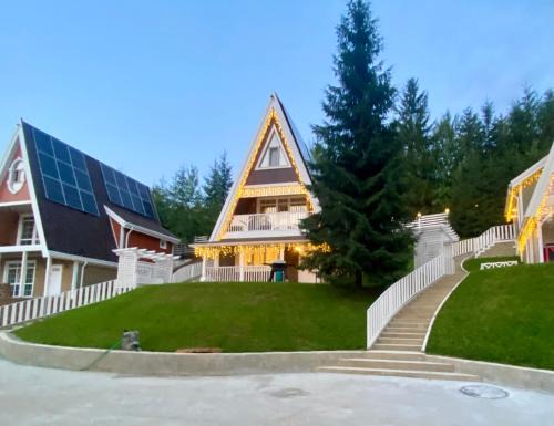 Bukovel Ski Chalet | Freeman Cottage in Bukovel: Family-Friendly Retreat Awaits