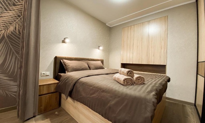 Sukhinovka Apartment | Cozy Retreat in the Heart - HELEN Network, Rated 9.9/10