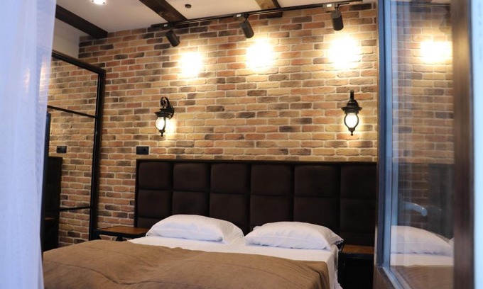 Arkhyz Ski Chalet | Family-Friendly Retreat at Шале Леона with Kitchen Access