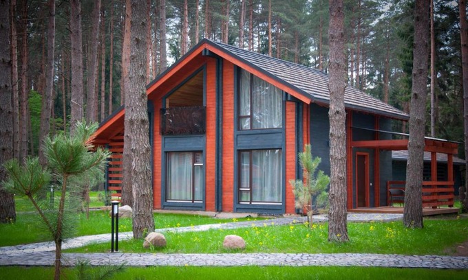 Borovyye Hotel | Delightful Шишки Retreat with Oceanfront and Private Beach