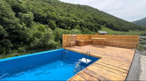 Armenia House | Escape to Далико от мира: Pet-Friendly Retreat with Pool