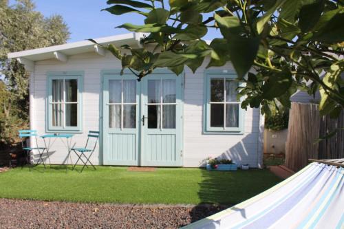 Qatsrin Apartment | Child-Friendly Stay at בקתות שחר - Rated 9/10 by Guests