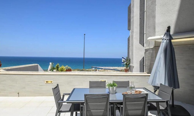 Netanya Apartment | Elegant Duplex Escape: Family-Friendly Comfort Awaits