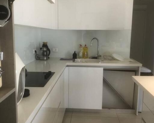Park Tzameret Apartment | Elevate Your Stay: Amazing 9th Floor Apartment