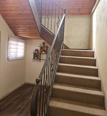 Tzuriel Apartment | דירת אירוח בצוריאל