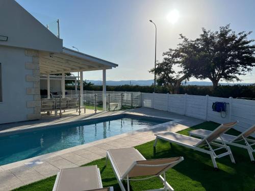 Gilboa Villa | Discover the Enchantment of וילת קסם הזוהר in NIR YAFE