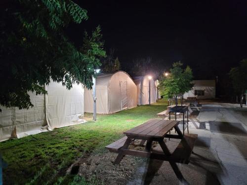 Shadmot Dvora Other | Relax at חאן דרך העץ - Family-Friendly Camping Retreat