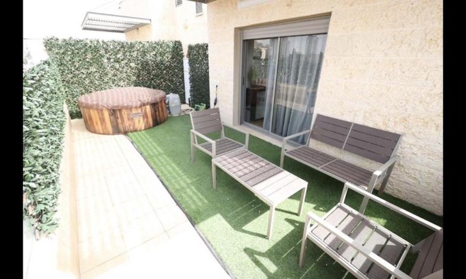 Beersheba House | Elegant Mini Penthouse with Hot Tub for Family Fun