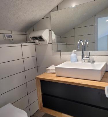 Merom Golan Bed & Breakfast | Discover על גג העולם - North Golan with Family-Friendly Perks