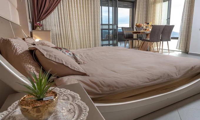 Majdal al-Shams Cabin | Unforgettable Stay at פנינת החרמון - Guest Rated 10/10