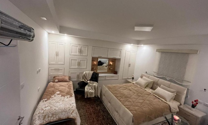Majdal al-Shams Bed & Breakfast | Exceptional Stay at צימר במג'דל בית אלעז - Rated 10/10!