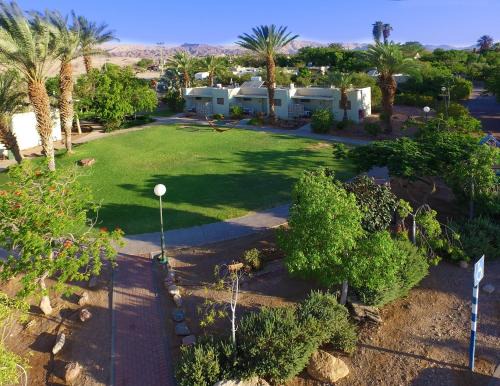 Hevel Eilot Hotel | Cozy Eilot Kibbutz Country Lodging with Ocean Views