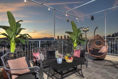 Artists Colony Hotel | Pet-Friendly Kshatot: Stone Complex in Historic Tzfat