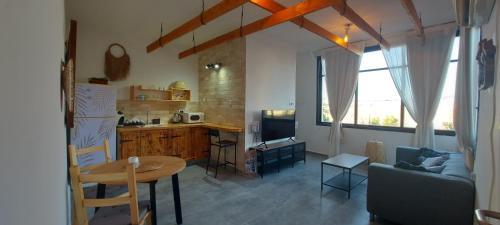 Arad Cabin | Unforgettable Moments at Moment in Time Hotel