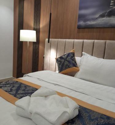 AlUla Apartment | Elegant Al-Fursan Suites: 4-Star Comfort and Amenities