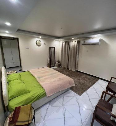 Bahla Ski Chalet | Discover Oasis Terrace Inn: Family-Friendly with Pool Access