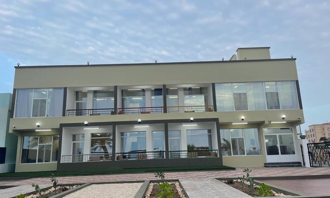 Masirah Hotel | Relaxing Oceanfront at Orjan Guest House with Pool Access